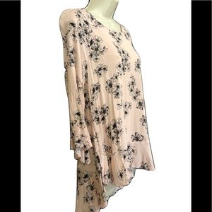 Hi-Low Peplum-Hem Tunic, M